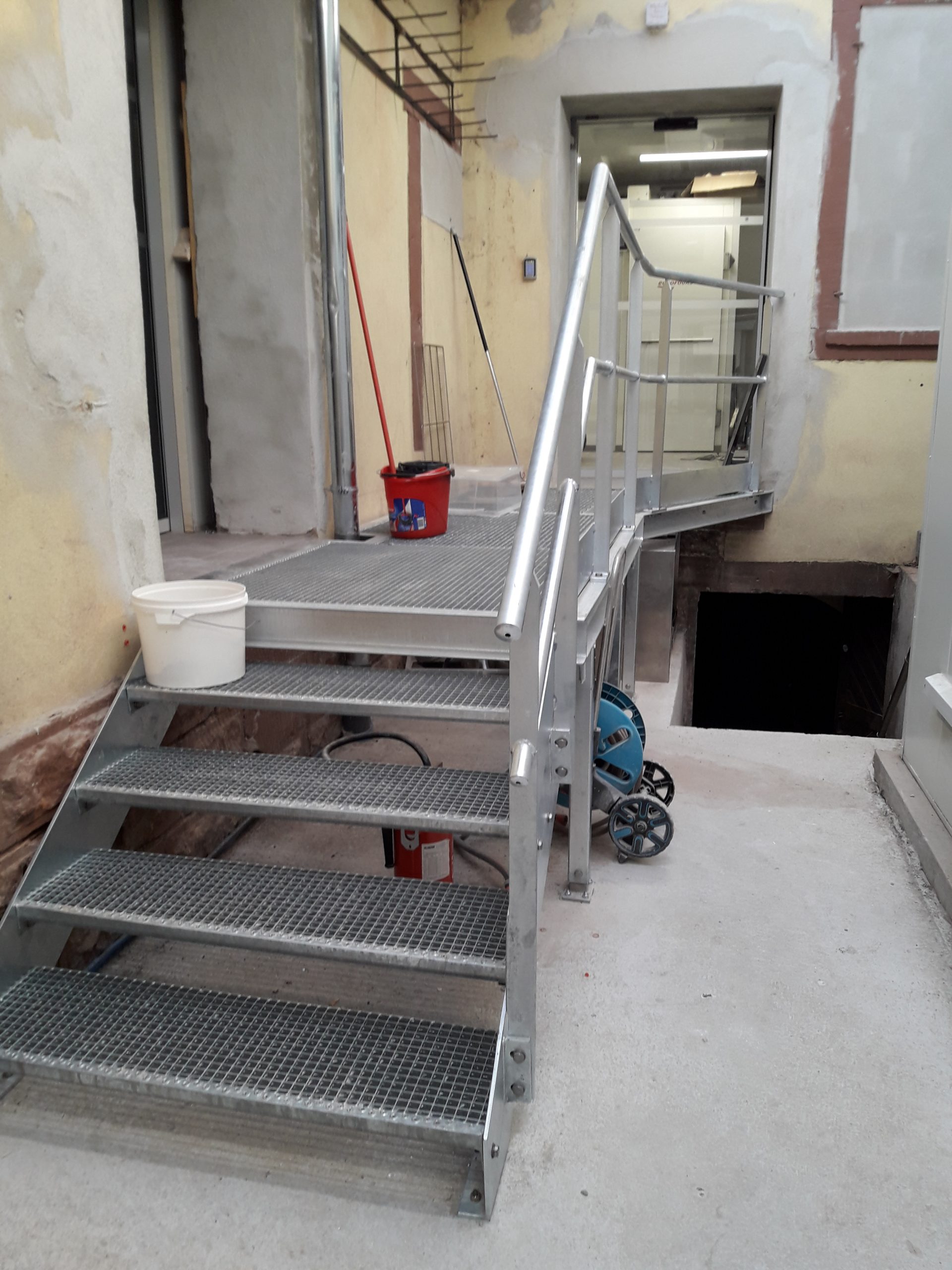 Installation Escaliers Métalliques